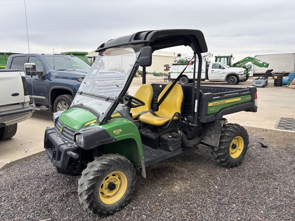 2012 John Deere XUV 825I GREEN