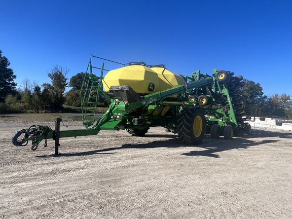 John Deere 1890 2020