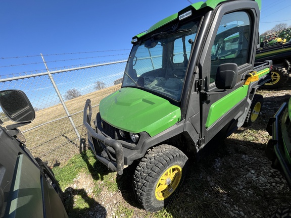2023 John Deere XUV 835R
