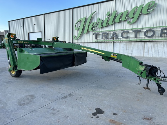 2017 John Deere 630