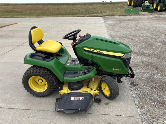 2016 John Deere X580