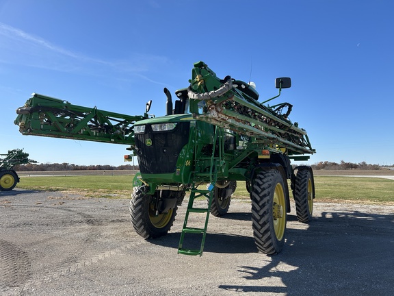 2018 John Deere R4038