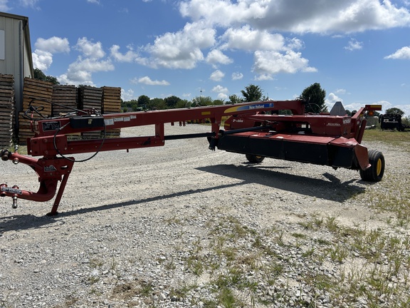 2010 New Holland H7450