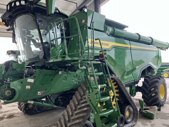 2025 John Deere X9 1000