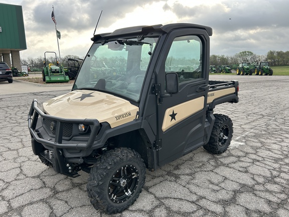 2022 John Deere XUV 835M