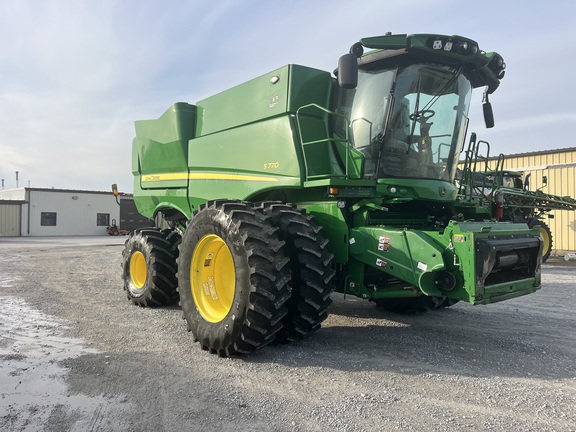 2022 John Deere S770