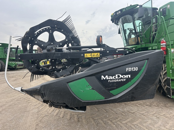2021 MacDon FD130