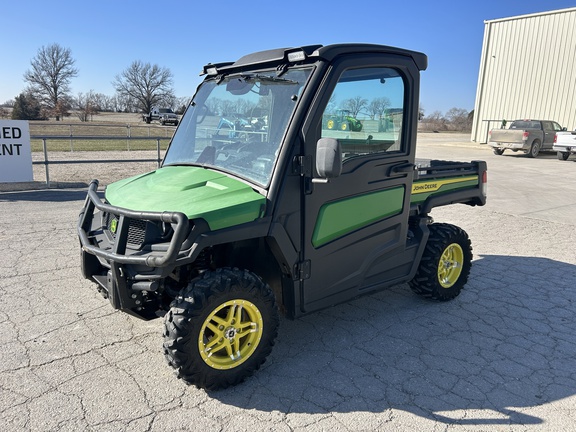 2023 John Deere XUV 835M