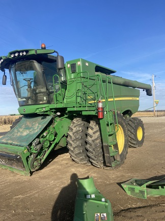 2014 John Deere S680