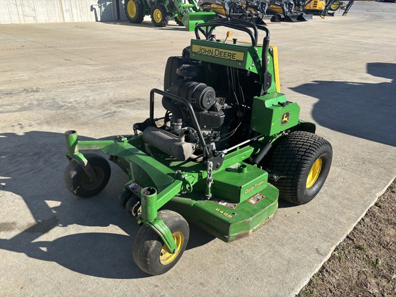 2023 John Deere 648R