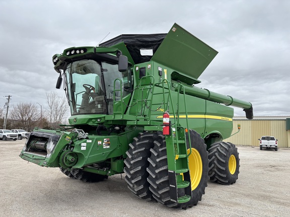 2021 John Deere S780