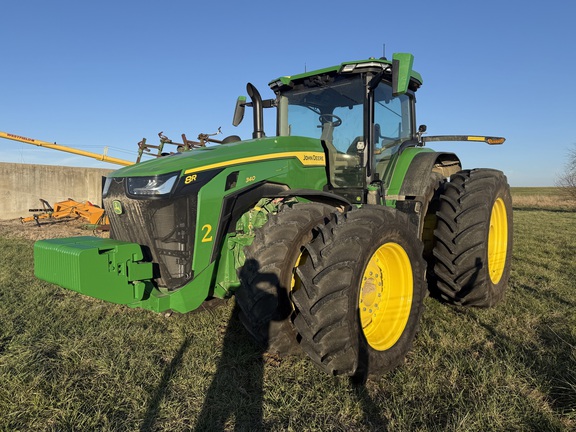 John Deere 8R 340 2025