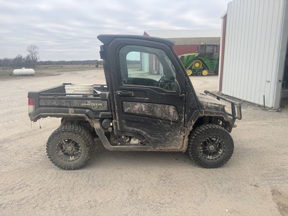 2023 John Deere XUV 835M