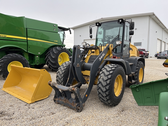 2018 John Deere 344L