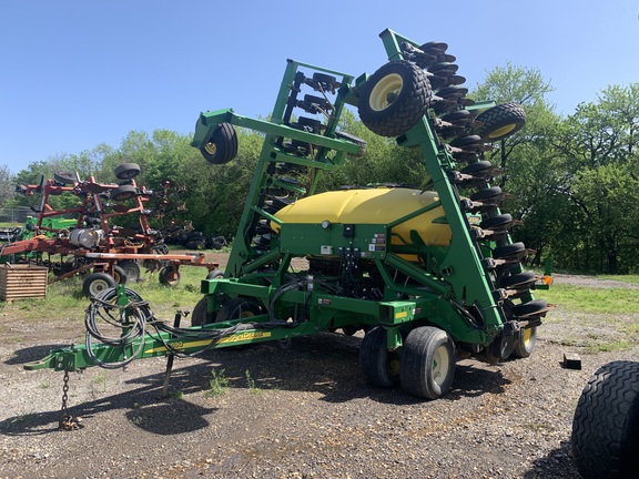 John Deere 1690 2003