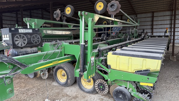 2006 John Deere DB60
