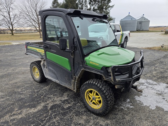 2022 John Deere XUV 835M