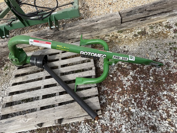 2021 Frontier PHD200 POST HOLE DIGGER
