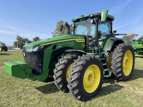 2023 John Deere 8R 370