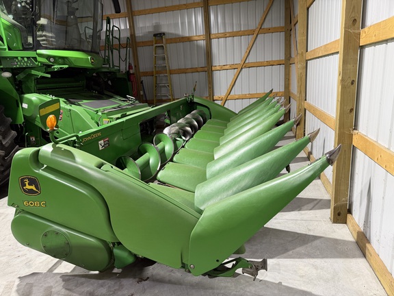 2009 John Deere 608C
