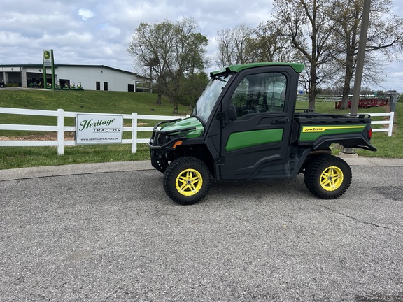2025 John Deere XUV 845R Premium Cab