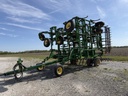 John Deere 2210 2013