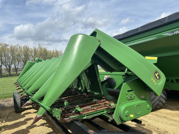 2002 John Deere 893