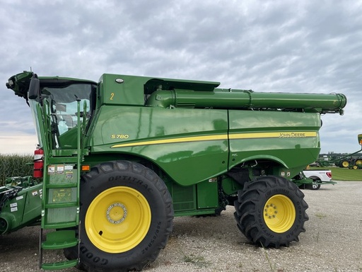 [642036] 2024 John Deere S780
