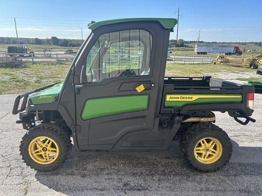 [651756] 2022 John Deere XUV 835R
