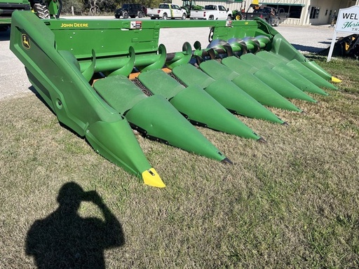 [535709] 2023 John Deere C8R
