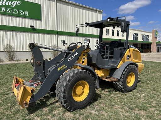 [651870] 2023 John Deere 204 G