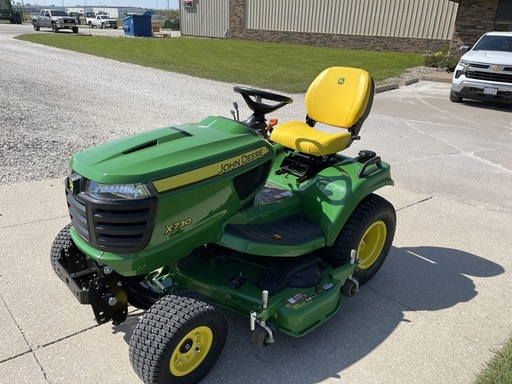 [652932] 2024 John Deere X730