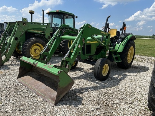 [654111] 2004 John Deere 5420