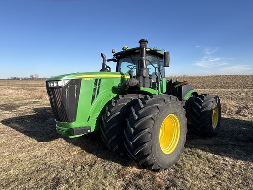 [653061] 2021 John Deere 9520R