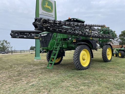 [351145] 2019 John Deere R4044