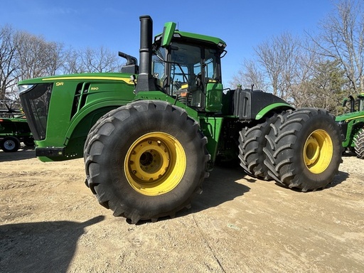 [660856] 2025 John Deere 9R 590