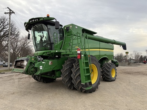 [658910] 2013 John Deere S680