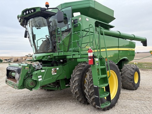 [655802] 2015 John Deere S670