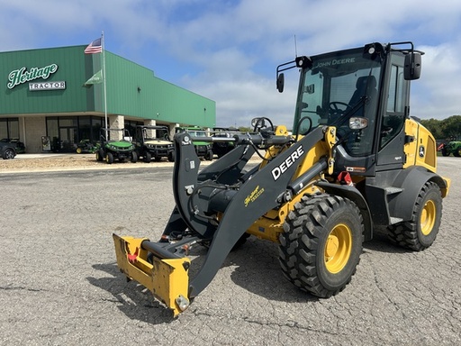 [658365] 2023 John Deere 324 P