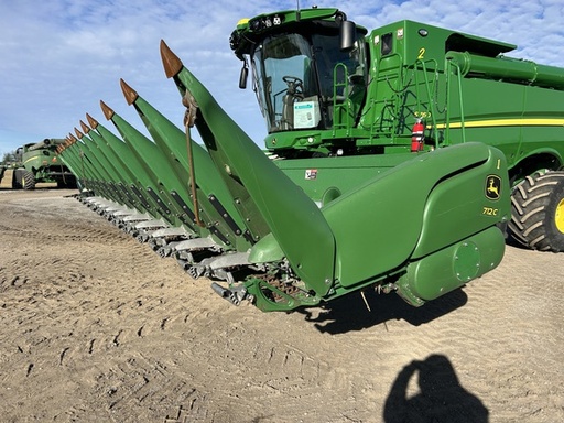 [661699] 2018 John Deere 712C