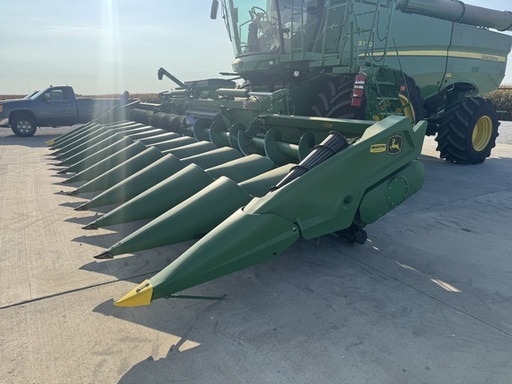 [658614] 2021 John Deere C12F