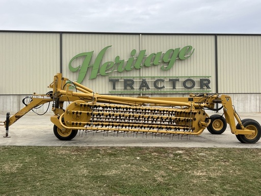 [659094] 2019 Vermeer R2800