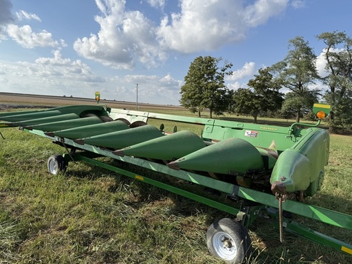 [660045] 2015 John Deere 608C