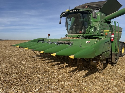[665533] 2011 John Deere 608C StalkMaster