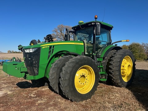 [667898] 2020 John Deere 8370R
