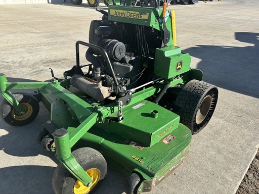 [664113] 2023 John Deere 661R