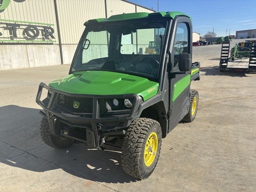 [662925] 2023 John Deere XUV 835R