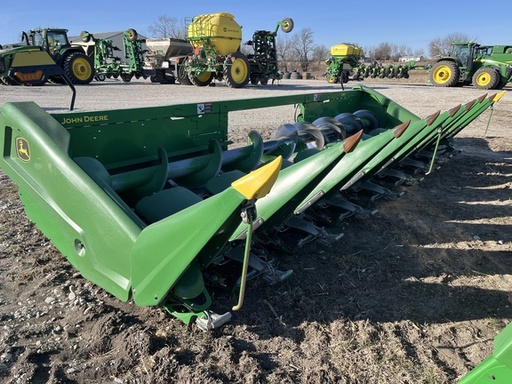 [664530] 2021 John Deere C8R