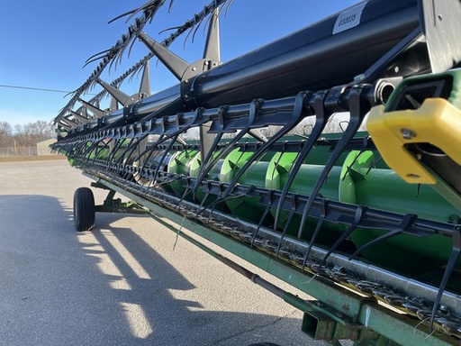 [664527] 2018 John Deere 630F