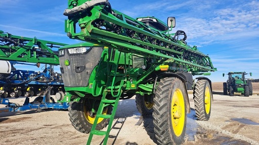 [665762] 2023 John Deere 612R